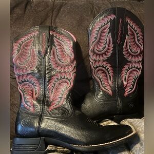 Ariat Black and Pink Embroidered Winter Boots